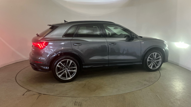 Audi Q3 40 TDI 200 Quattro Black Edition 5dr S Tronic Diesel Estate
